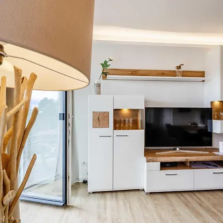 Prora - Ferienwohnung Mit Balkon - Seehnsucht * Binz